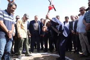 ما مسئولین خدمتگزار مردم هستیم
