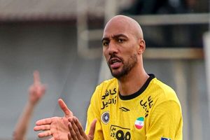 استیون انزونزی از سپاهان اصفهان جدا شد