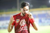 کاپیتان پرسپولیس با هواداران خداحافظی کرد