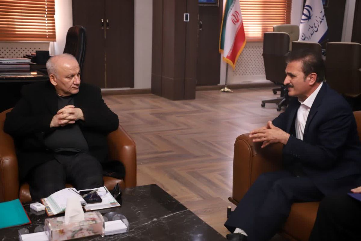 استاندار مازندران در دیدار با رئیس بیمه سلامت مازندران