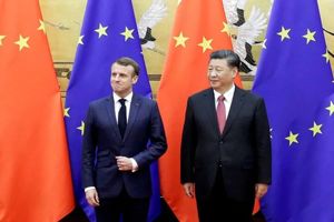 رؤسای جمهور فرانسه و چین در پکن دیدار کردند
