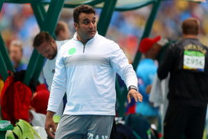 حدادی تقریبا بی‌رقیب است