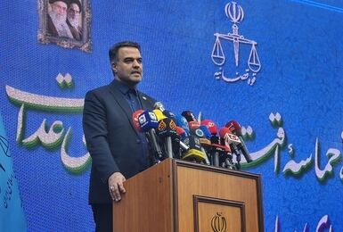 پرونده بیماران پروانه‌ای به ایستگاه اجرا رسید/ تأکید قوه قضائیه بر احقاق حقوق قربانیان تحریم