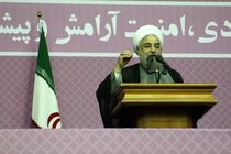 اهل شعار نیستم با عمل به قانون اساسی عزت ایرانی را نگه می دارم