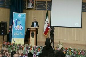 امروز صنعت و تولید روزگار بسیار سختی را می‌گذراند
