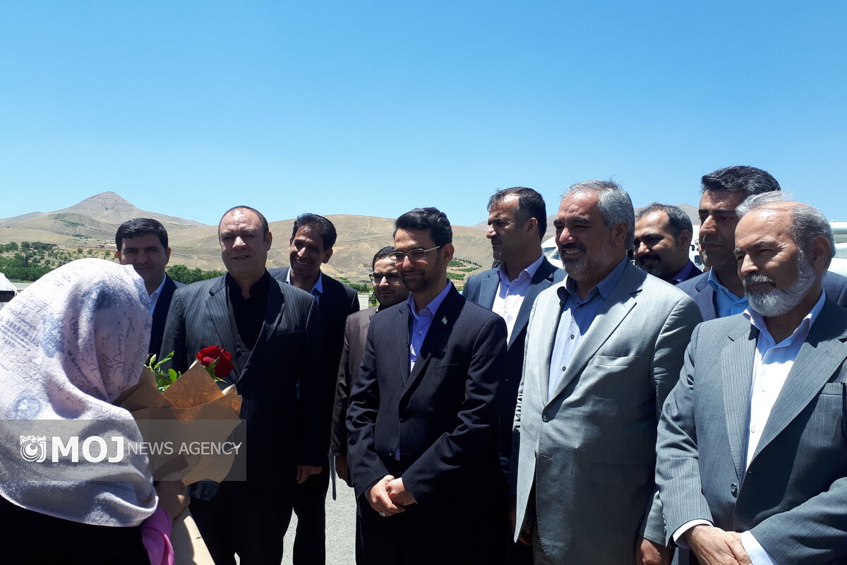 وزیر ارتباطات