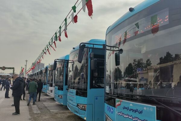 اتوبوسرانی تهران برای مراسم تشییع پیکر ۸۴ شهید قهرمان ناوشکن دنا در آماده باش است