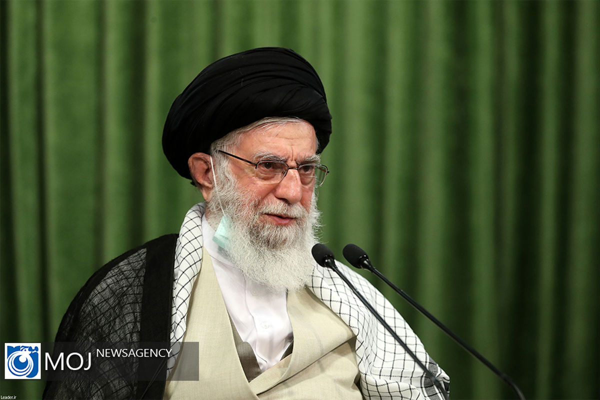 ارتباط تصویری رهبر انقلاب با صحن مجلس شورای اسلامی