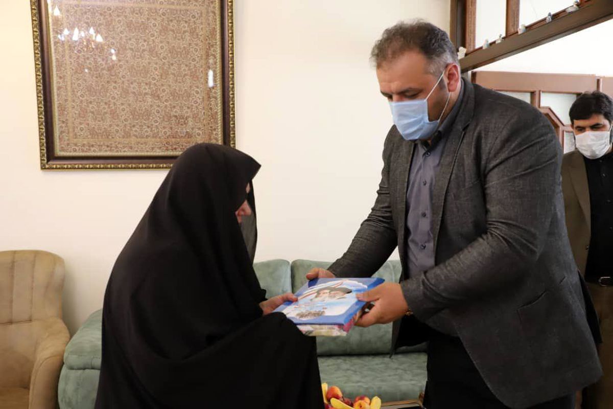 سجاد انوشیروانی