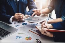 جنگ، تحریم، کرونا و تورم؛ چهار شوک بزرگ به کسب‌وکارهای ایران است