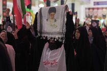 روز دختر متفاوت که دختران ایران رقم زدند/ اینجا خبری از خرس صورتی و شکلات‌های رنگی نیست