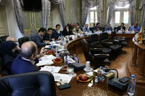 اصل خانواده مورد تهاجم قرار گرفته است/ مراسم تکریم بازنشستگان شهرداری مناسب نبود 