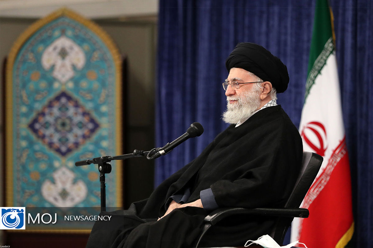 دیدار خانواده‌های شهدای حادثه تروریستی حرم مطهر شاهچراغ با مقام معظم رهبری