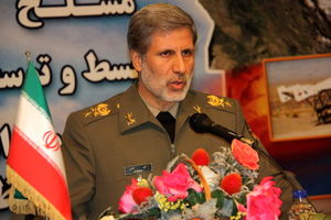 وزیر دفاع به زنجان سفر کرد