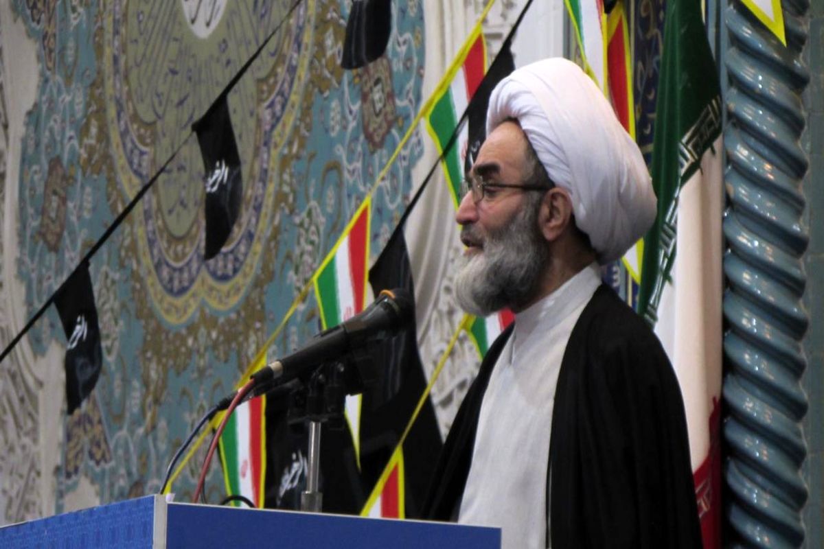 فلاحتی در نمازجمعه رشت