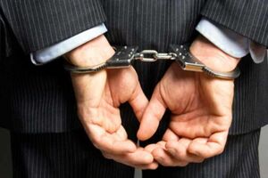 قاضی قلابی کلاهبردار دستگیر شد