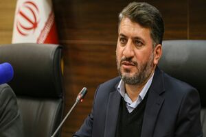 تاکید استاندار یزد بر نظارت جدی در بازار تمام اصناف/فروش خارج از نرخنامه موجب نارضایتی است