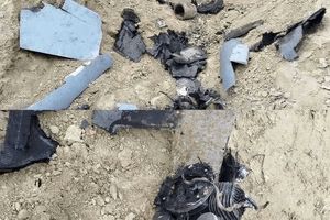 ساقط شدن پهپاد دشمن در دهلران + فیلم