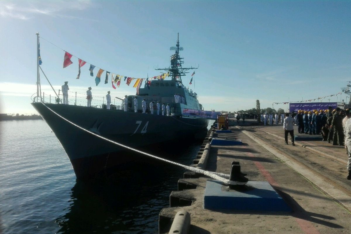 الحاق ناوشکن سهند به ناوگان دریایی ارتش