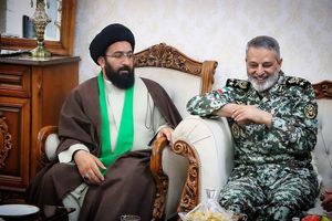 ایران مرهون خون پاک شهدایی است که در راه علم و عزت ملت جانفشانی کردند