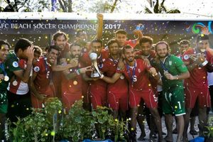 پیام تبریک شیخ سلمان به مناسبت قهرمانی فوتبال ساحلی ایران