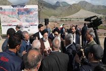 رئیس‌جمهور  از پروژه ترانزیتی جاده‌ای و ریلی ارس به‌عنوان بخشی از کریدور شرق-غرب بازدید کرد