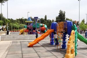 طرح ایمن‌سازی بوستان‌های سطح شهر قم اجرا شده است