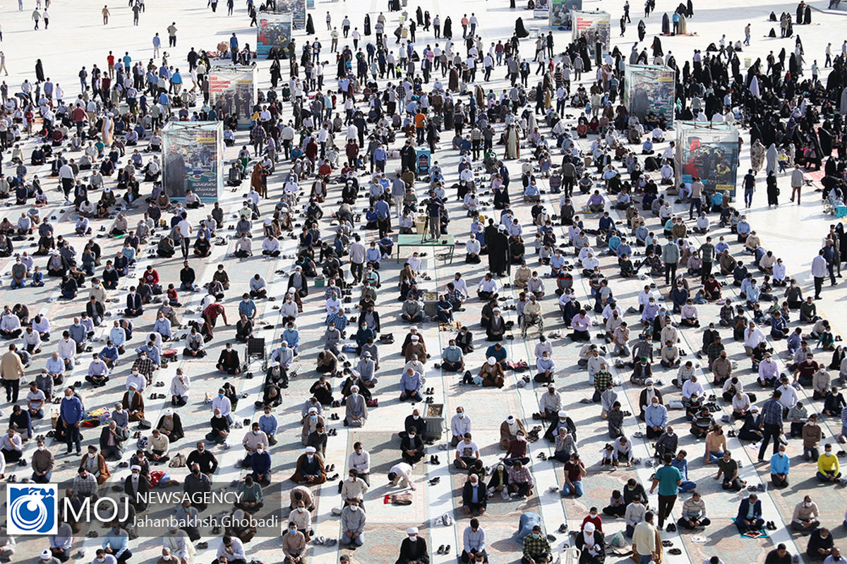 اقامه نماز عید سعید فطر در مسجد مقدس جمکران