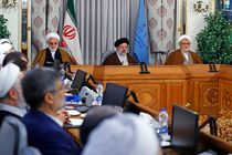 ۲۵ نفر از کارکنان بانک مرکزی به دلیل تخلفات ارزی تحت تعقیب قرار گرفتند/کاهش جرائم در ماه مبارک رمضان یک الگوی قابل توجه است