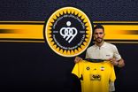 سیدحسین حسینی در سپاهان ماندنی شد