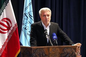 ایران در مراحل اولیه صنعت گردشگری است