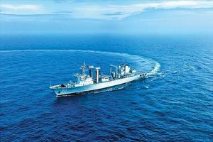 ۴۳ جنگنده و کشتی نظامی چین اطراف جزیره تایوان رویت شدند