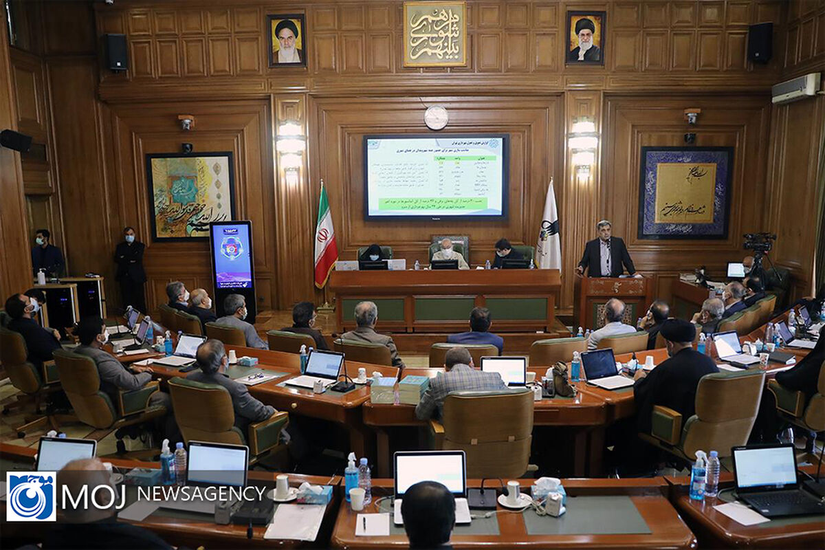 تکریم حناچی در سومین جلسه ششمین شورای شهر تهران