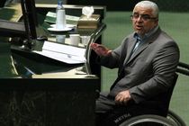 حرفی که شهدا و امام شهدا از آن راضی باشند عنوان می کنم