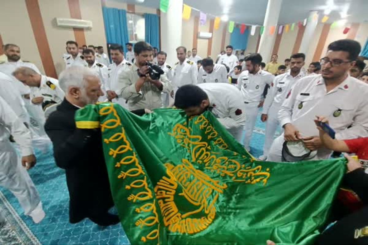 سوگواری دریادلان برای رییس جمهور شهید 