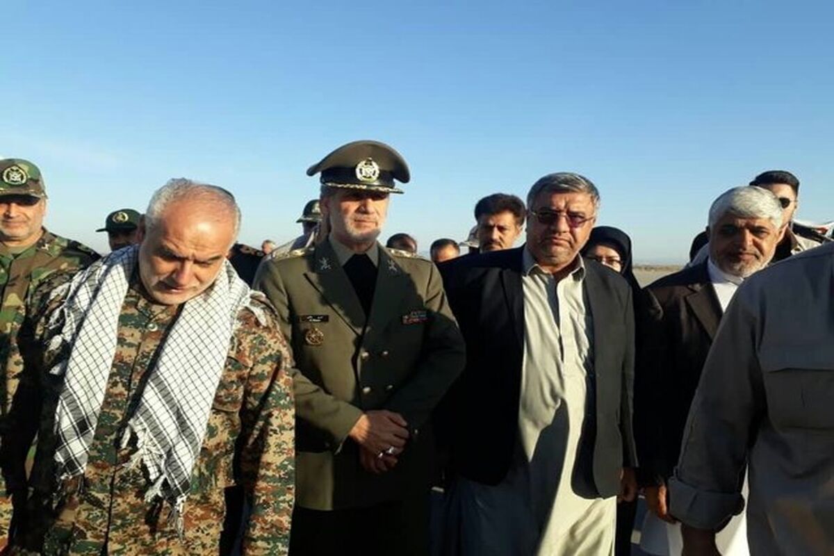 ورود وزیر دفاع به چابهار
