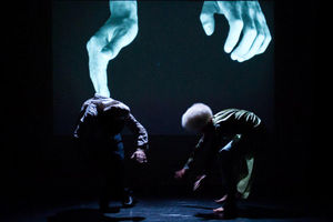 آغاز اجرای نمایش فراتر از کلمات در شهرهای مختلف فرانسه