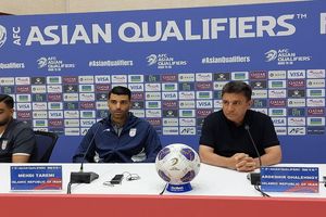 سوت‌های داور اعتماد بازیکنانم را گرفت