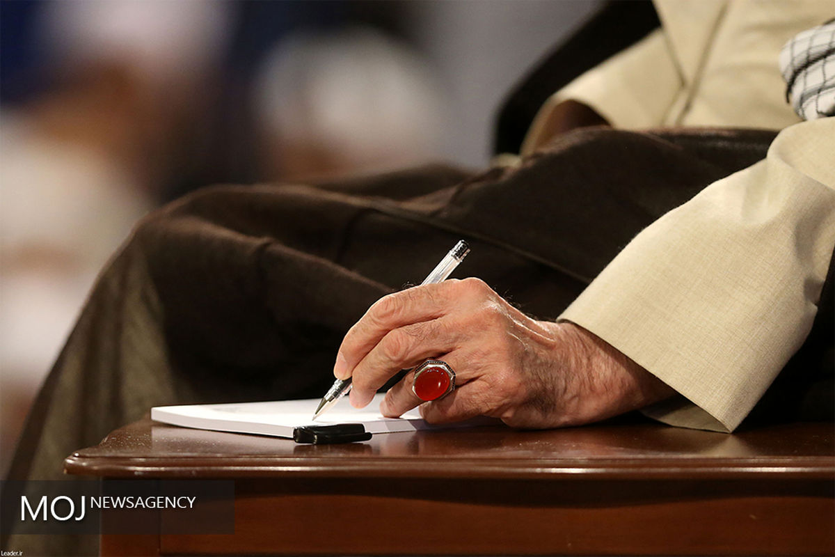 دیدار جمعی از طلاب سراسر کشور با مقام معظم رهبری