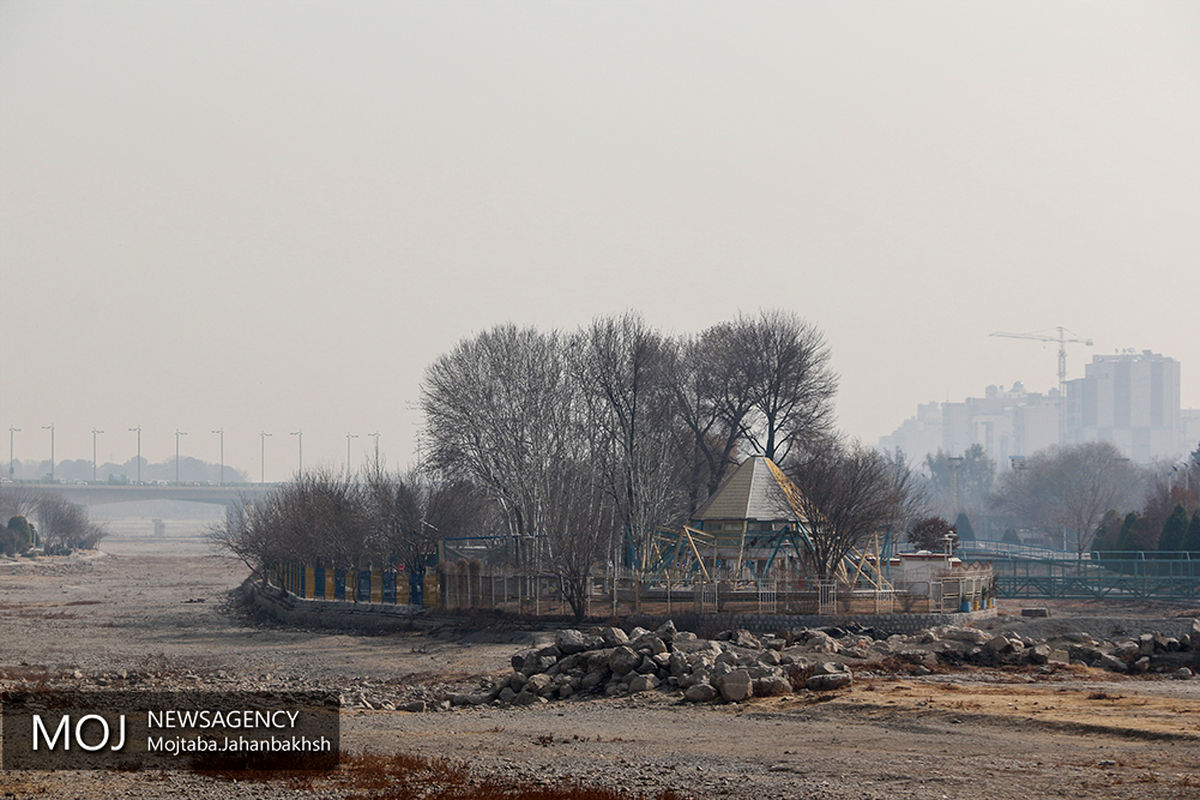 هوای اصفهان در مرز بحران