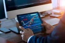 سقوط آزاد بیت‌کوین به کف قیمت