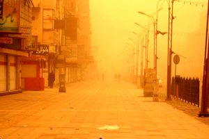 هوای بسیار ناسالم در ریه های شهروندان بندرخمیر