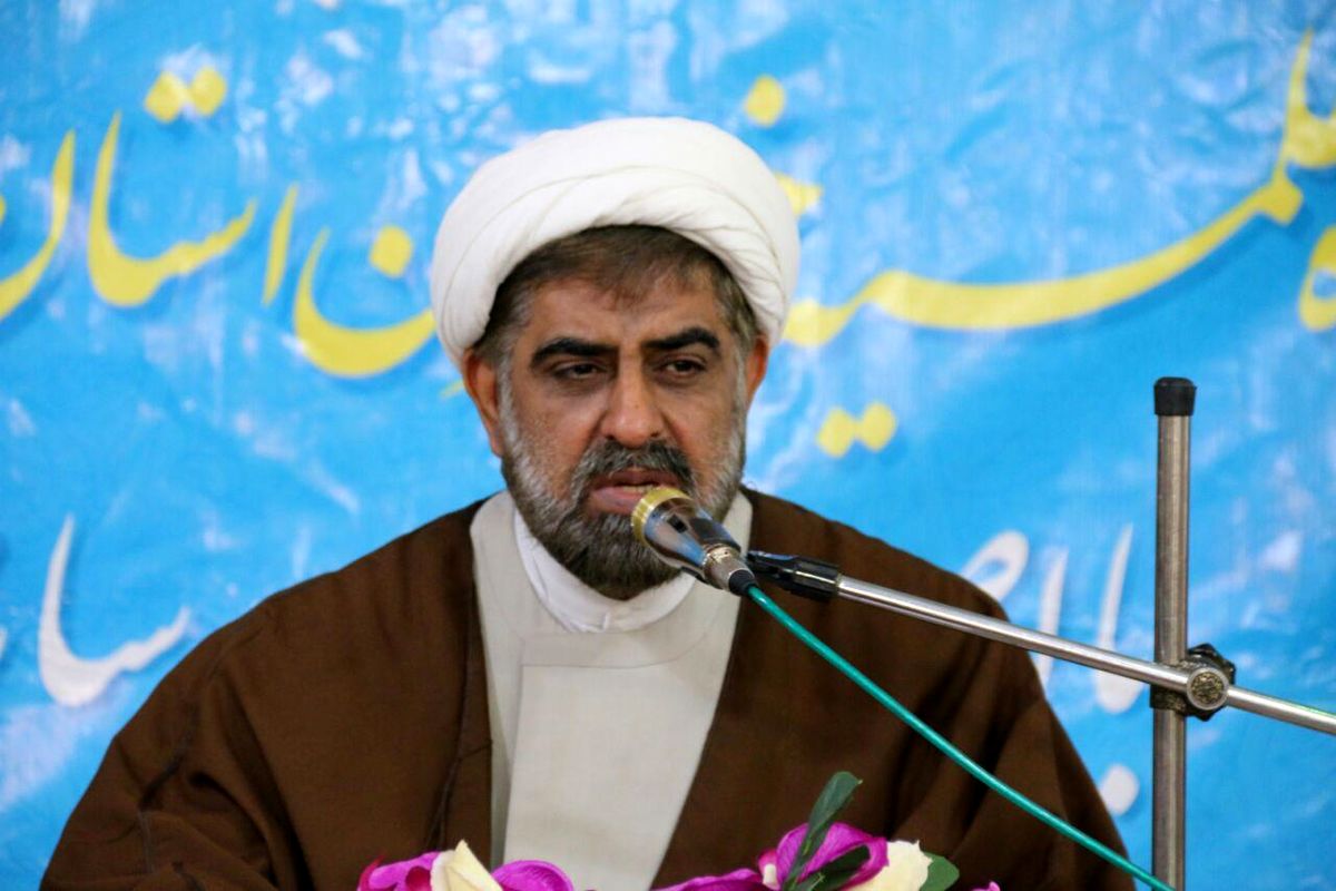 مدیر حوزه علمیه خواهران اصفهان