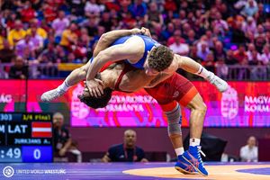 برگزاری فینال لیگ دسته یک کشتی همزمان با تولد جهان پهلوان تختی