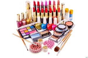 رابطه لوازم آرایشی تقلبی و مسمومیت های کلیوی
