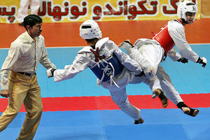 تیم تکواندو کرمانشاه در جایگاه نخست لیگ برتر