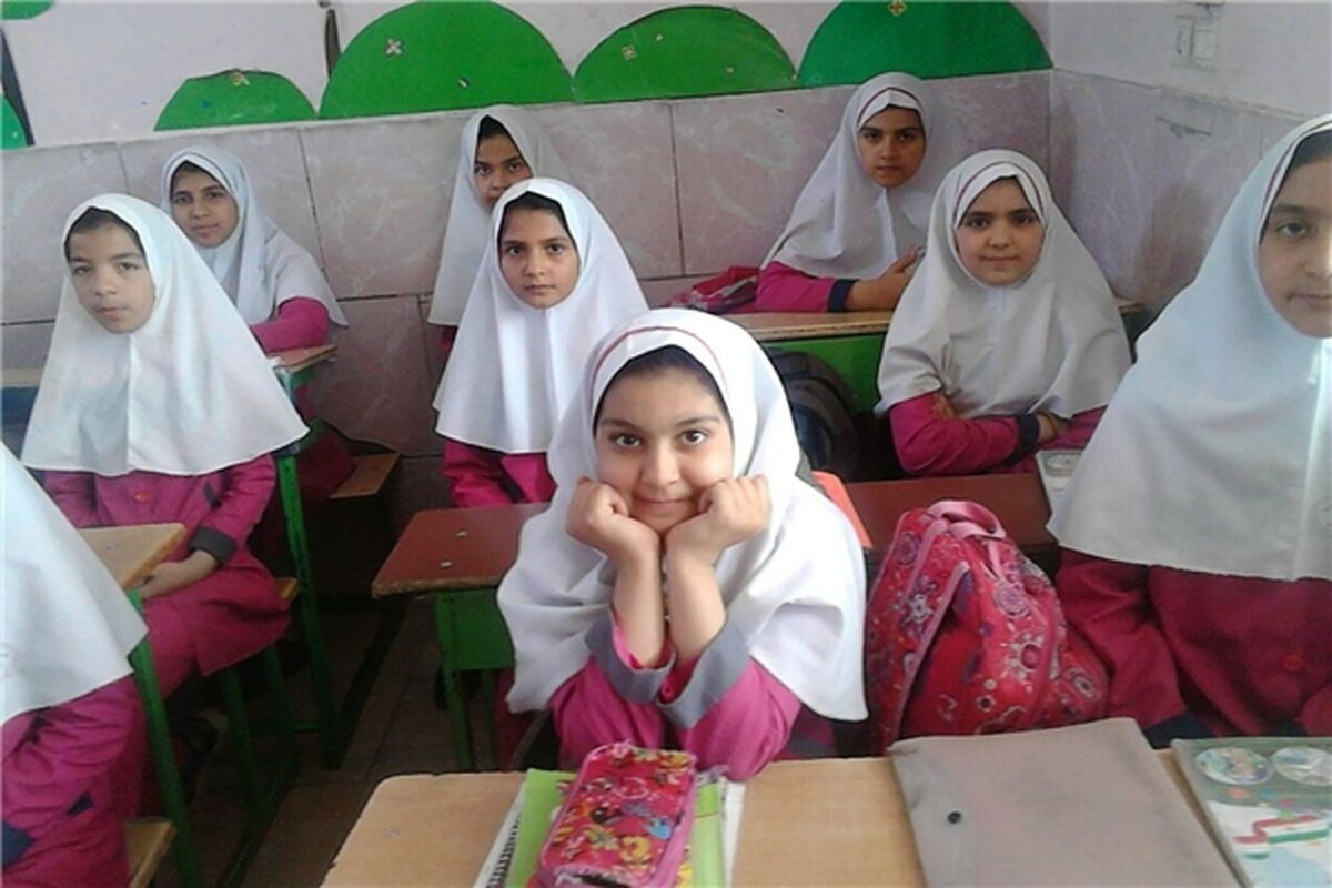 دانش آموز