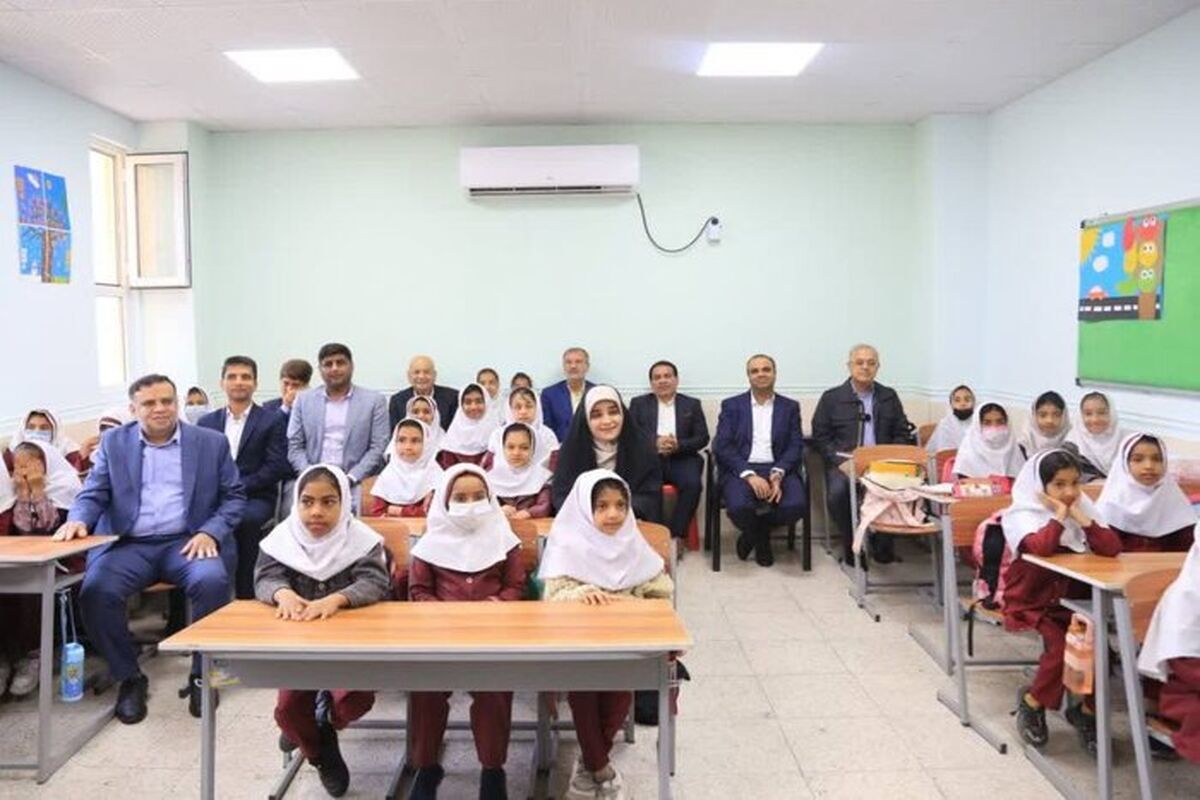 افتتاح مدرسه دخترانه 