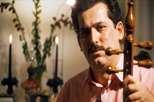 Ardeshir Kamkar performs at Vahdat Hall