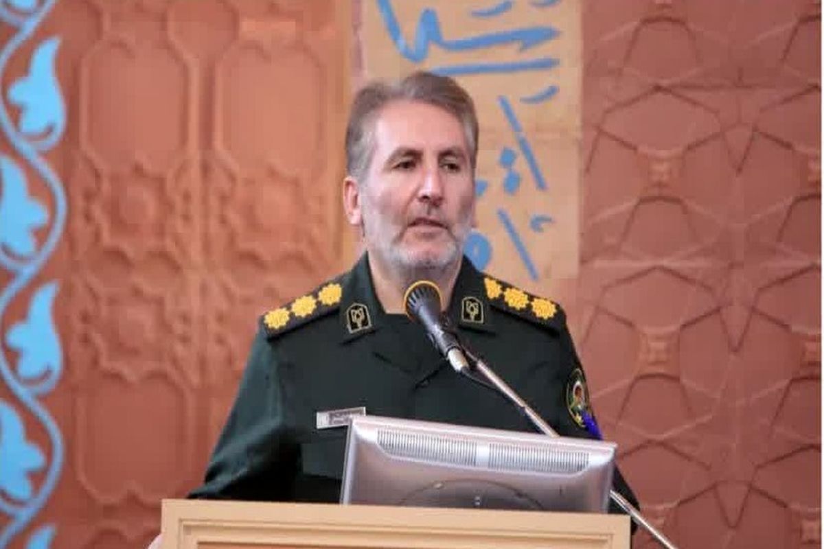 دانشگاه زاد قزوین